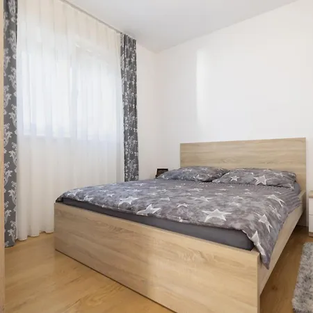 Lille Apartment